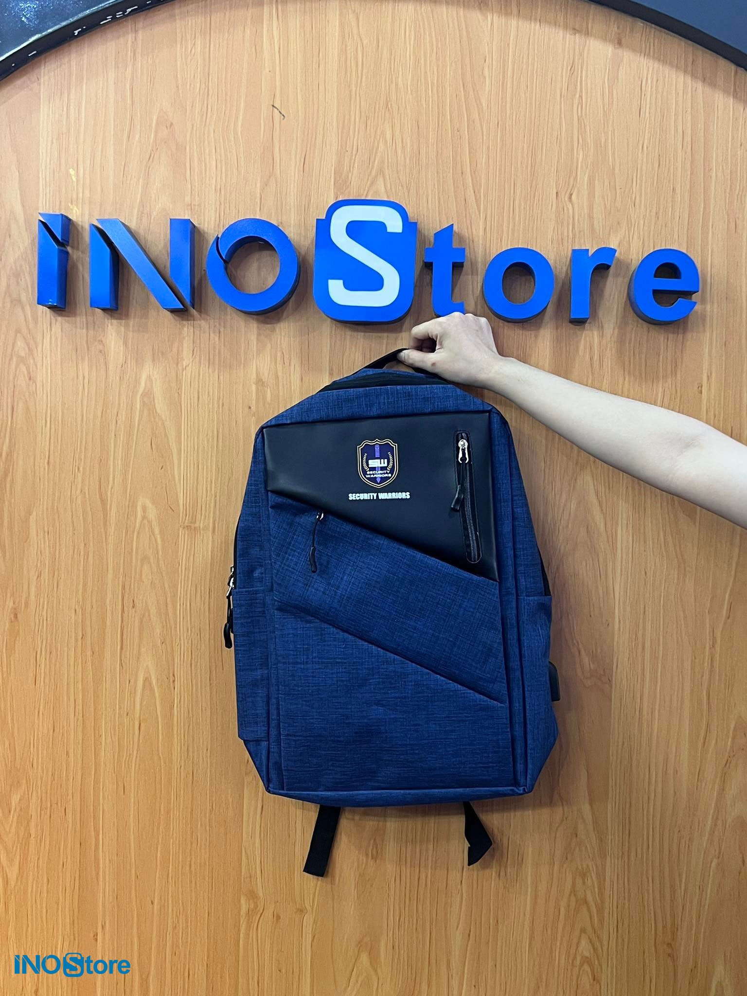 Những lưu ý khi đặt sản xuất balo theo yêu cầu in logo thương hiệu Những lưu ý khi đặt sản xuất balo theo yêu cầu in logo thương hiệu