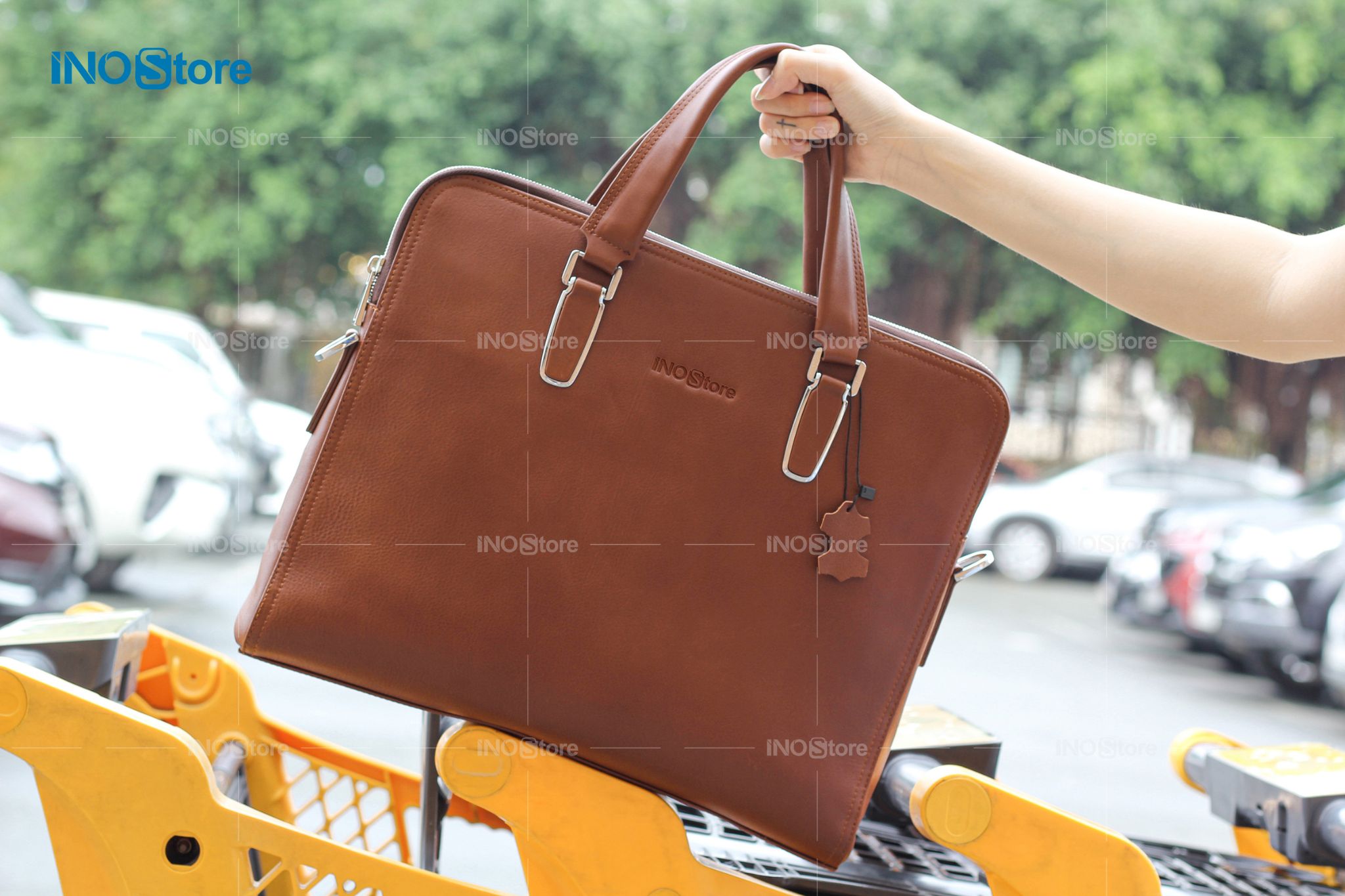 Quà tặng 20/10 cho khách hàng giá rẻ, chất lượng, nhận sản xuất theo yêu cầu Quà tặng 20/10 cho khách hàng giá rẻ, chất lượng, nhận sản xuất theo yêu cầu