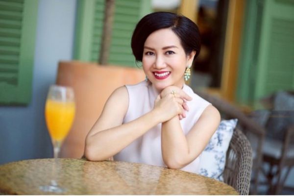 Gợi ý quà tặng sinh nhật cho phụ nữ trung niên độc đáo và ý nghĩa 2021 Gợi ý quà tặng sinh nhật cho phụ nữ trung niên độc đáo và ý nghĩa 2021