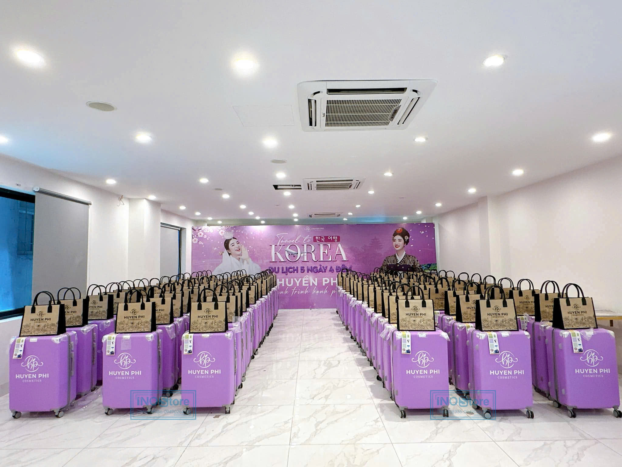 Gợi &yacute; vali k&eacute;o in logo qu&agrave; tặng k&egrave;m sản phẩm cao cấp cho ng&agrave;nh mỹ phẩm, spa, thẩm mỹ viện chăm s&oacute;c da