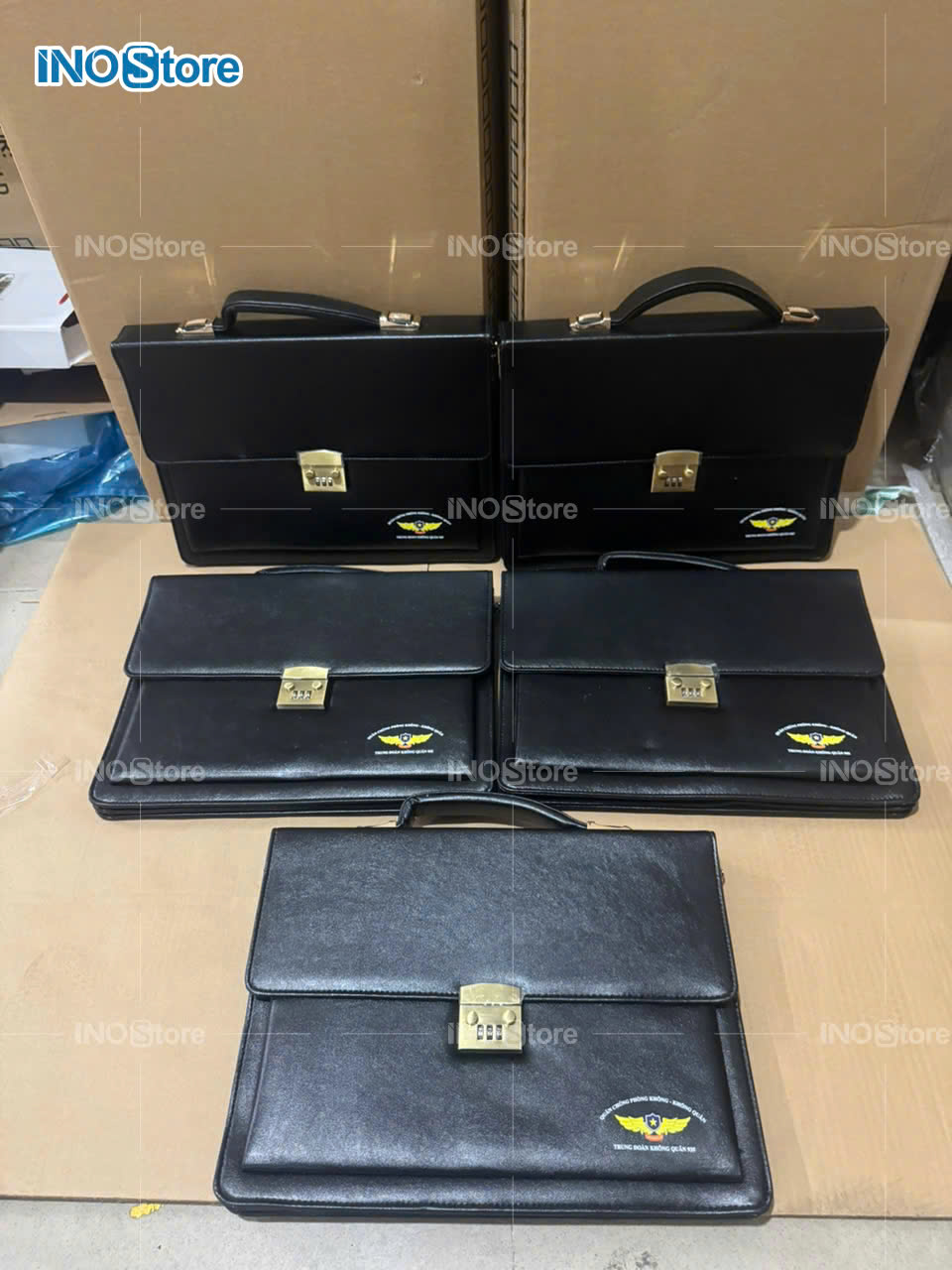 Xưởng sản xuất cặp t&uacute;i da qu&agrave; tặng doanh nghiệp in logo theo y&ecirc;u cầu